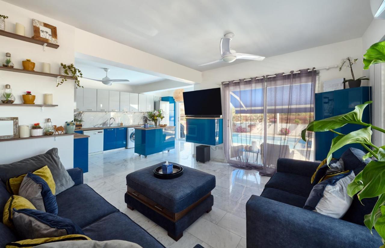 Villanelle Bed & Breakfast Welcomes Dog Lovers Only Tala Dış mekan fotoğraf