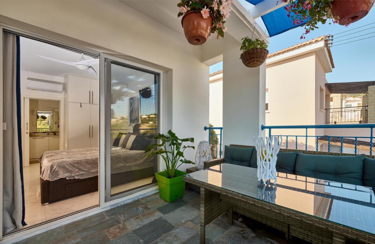 Villanelle Bed & Breakfast Welcomes Dog Lovers Only Tala Dış mekan fotoğraf