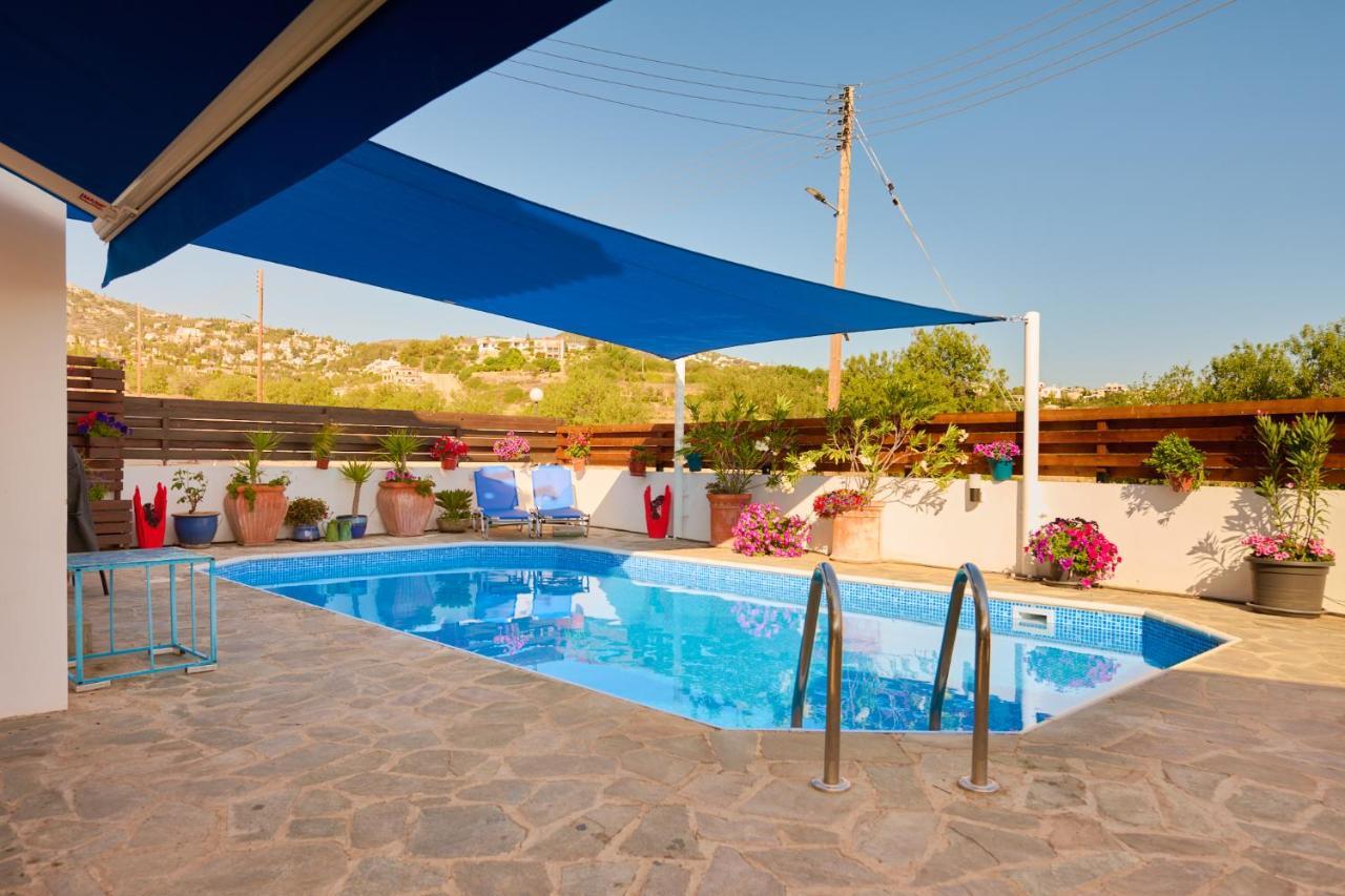 Villanelle Bed & Breakfast Welcomes Dog Lovers Only Tala Dış mekan fotoğraf