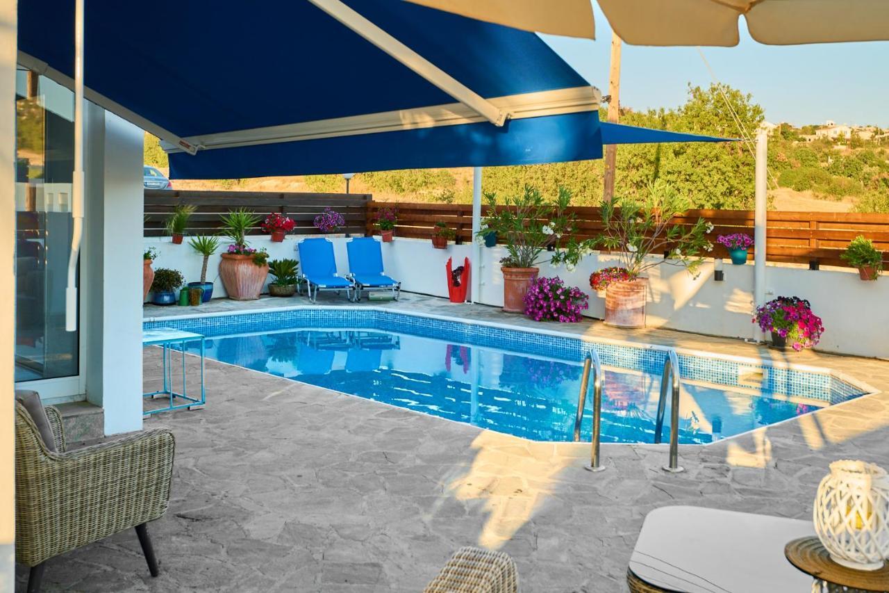 Villanelle Bed & Breakfast Welcomes Dog Lovers Only Tala Dış mekan fotoğraf
