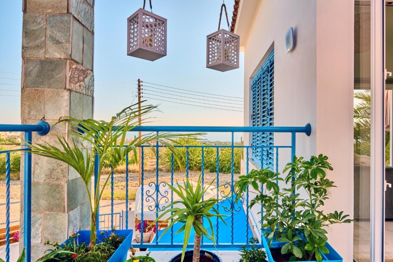 Villanelle Bed & Breakfast Welcomes Dog Lovers Only Tala Dış mekan fotoğraf