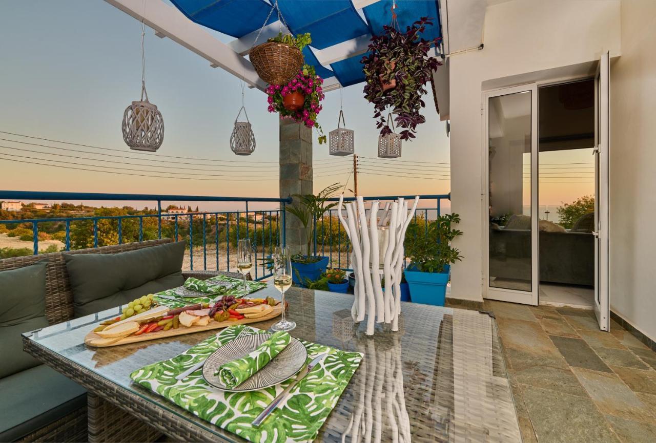 Villanelle Bed & Breakfast Welcomes Dog Lovers Only Tala Dış mekan fotoğraf