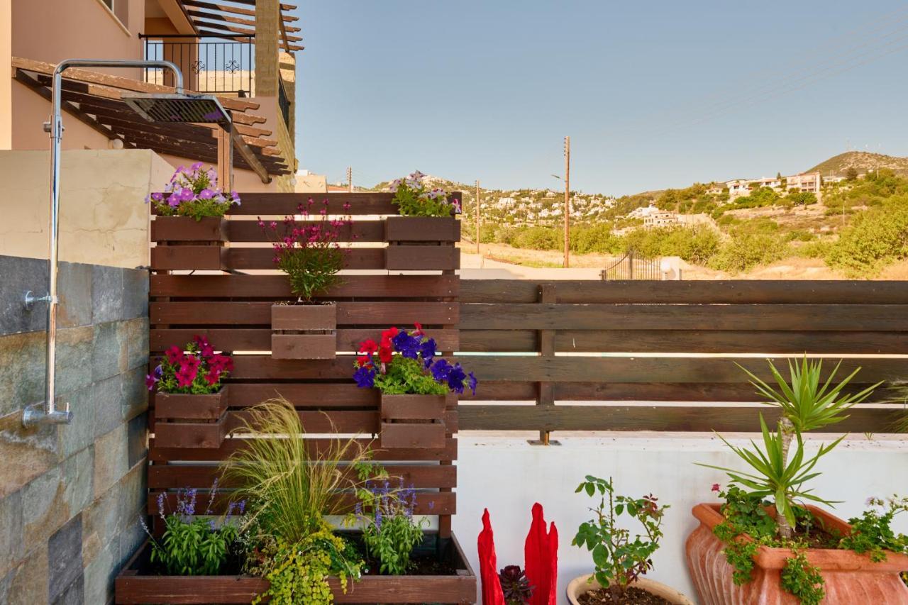 Villanelle Bed & Breakfast Welcomes Dog Lovers Only Tala Dış mekan fotoğraf