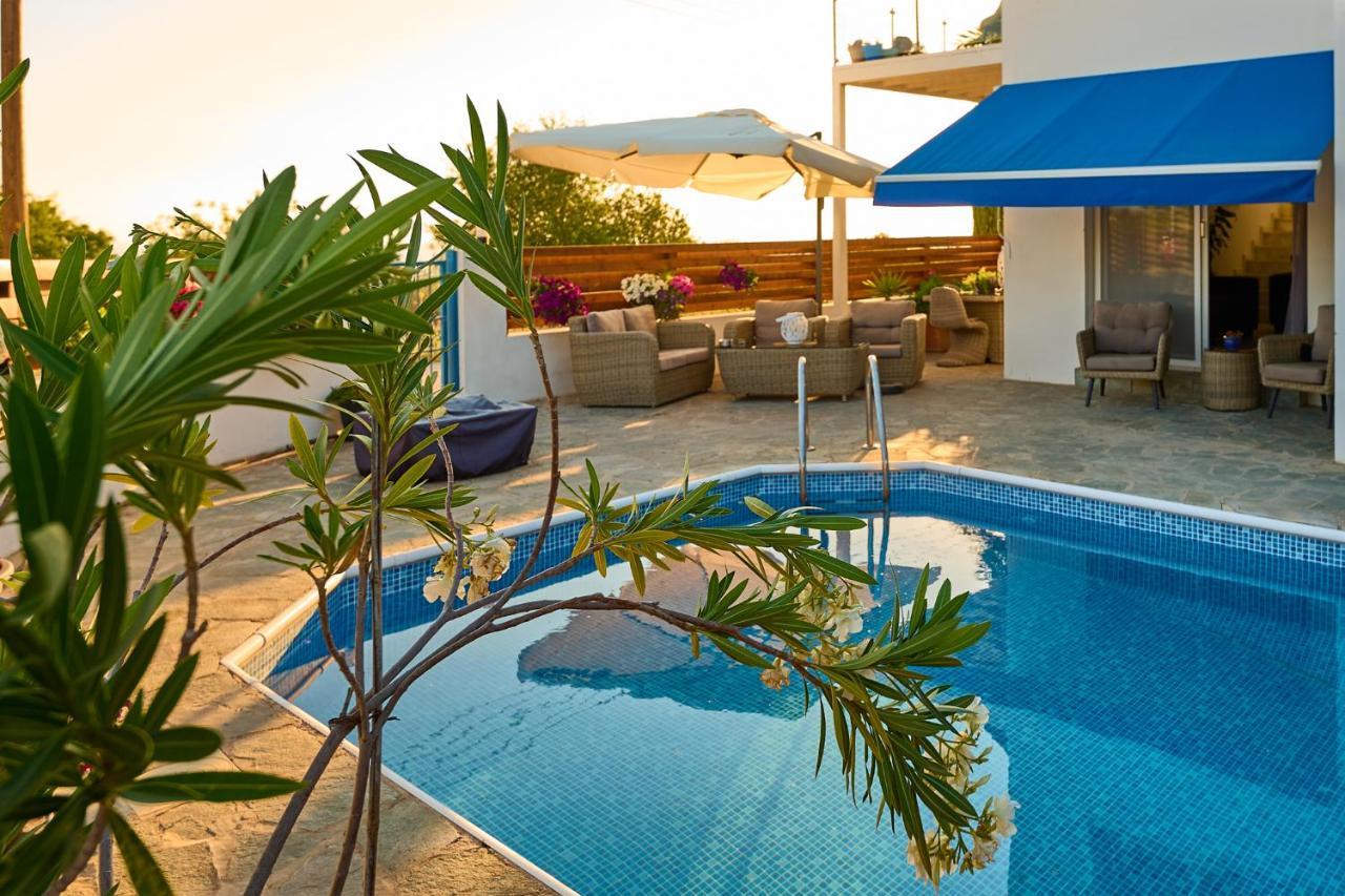 Villanelle Bed & Breakfast Welcomes Dog Lovers Only Tala Dış mekan fotoğraf